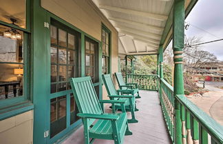 Photo 1 - Cozy Eureka Springs Cottage, Walk to Dtwn