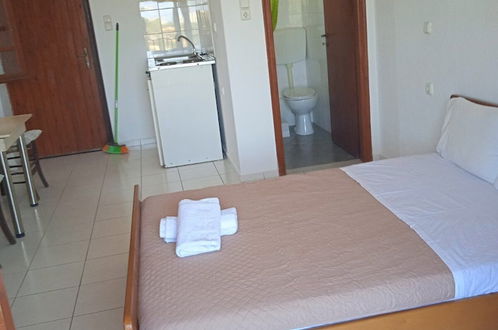 Photo 2 - Room in Apartment - Budget Studio 8 km Away From Malia