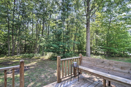 Photo 6 - Upscale Family Cottage < 1 Mi to Higgins Lake