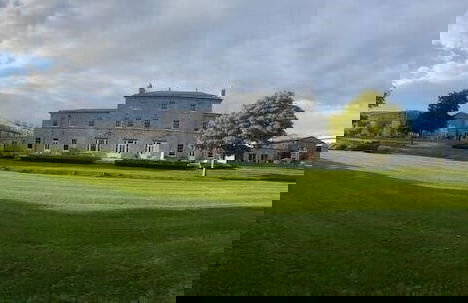 Churchill's Residence By Pureserviced - Photo 15