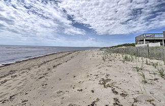 Photo 2 - Peaceful Cottage W/grill - Steps to Matunuck Beach