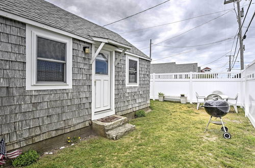 Photo 5 - Peaceful Cottage W/grill - Steps to Matunuck Beach