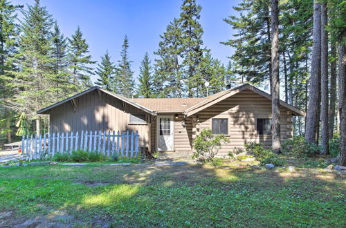 Photo 5 - Cozy Cottage on Cat Cove w/ Wraparound Deck