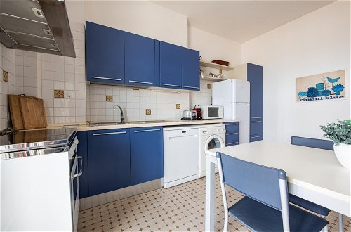 Photo 4 - Liza 6 in Rimini With 2 Bedrooms and 1 Bathrooms