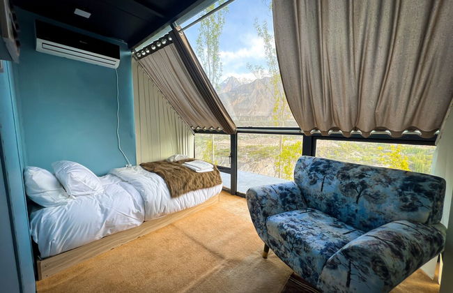 Stunning Cliff-edge 2-bedroom Chalet in Karimabad - Foto 8