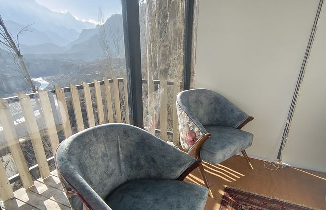 Stunning Cliff-edge 2-bedroom Chalet in Karimabad - Foto 18