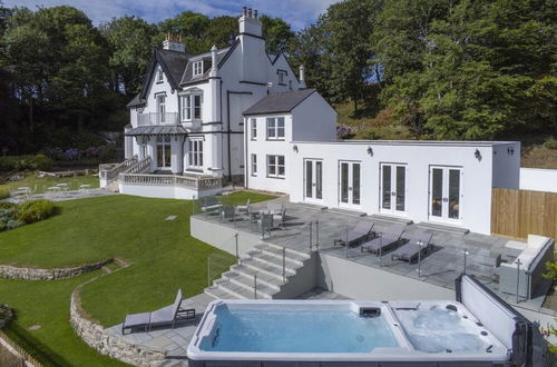 Photo 28 - Penally Manor - Luxurious Manor House - Tenby