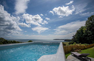 Photo 2 - Penally Manor - Luxurious Manor House - Tenby