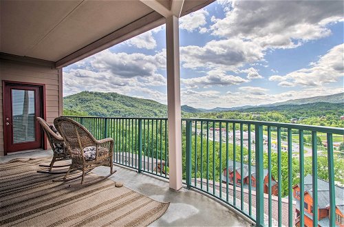 Photo 17 - Pigeon Forge Condo < 2 Mi to Attractions