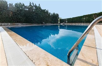 Foto 1 - Huge Luxury Villa With Pool Near Beach in Bodrum
