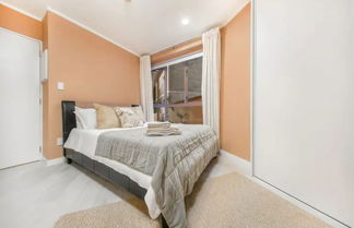 Photo 2 - Charming 1 Bedroom Apartment In Auckland