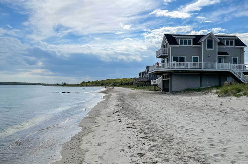 Photo 1 - Sunny Beach House Getaway - Steps From Water