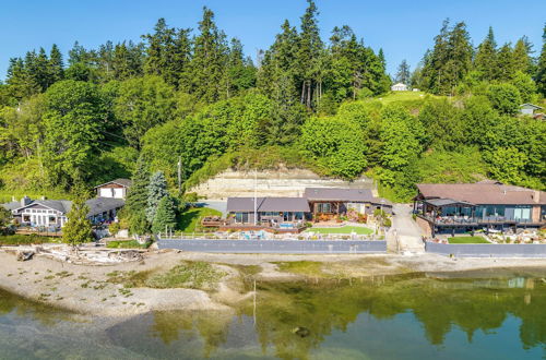 Photo 29 - Similk Bay Retreat With Deck, Fire Pit + Hot Tub