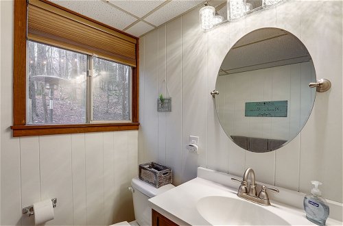 Foto 24 - A-frame Cabin w/ Hot Tub: 1 Mi to Beech Mtn Resort