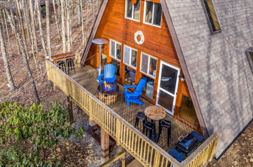 Foto 11 - A-frame Cabin w/ Hot Tub: 1 Mi to Beech Mtn Resort