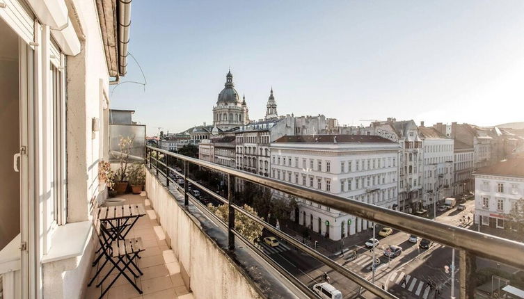 Photo 1 - Basilica View Apartment With Balcony