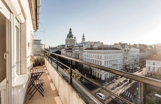 Photo 1 - Basilica View Apartment With Balcony