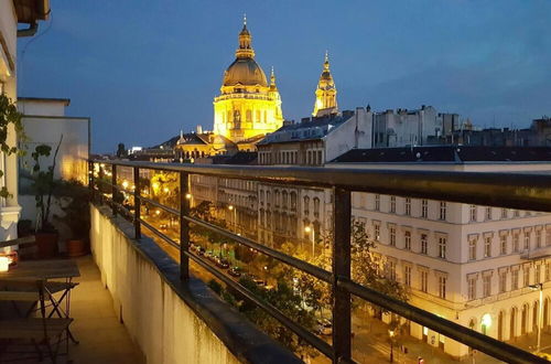 Photo 1 - Basilica View Apartment With Balcony