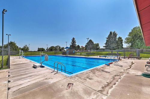 Photo 4 - Elwood Townhome W/patio, 7 Mi to Johnson Lake