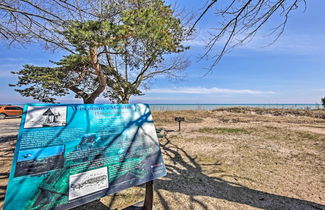 Photo 3 - 'ania's Retreat' w/ Deck: Walk to Lake Michigan