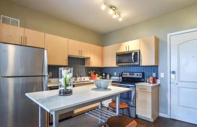 Plano Amazing 2BD 2BA Apartment - Photo 11