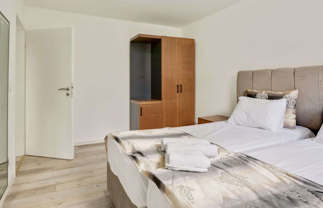 Pleasant Apartment in Oberhausen With a Terrace - Foto 3