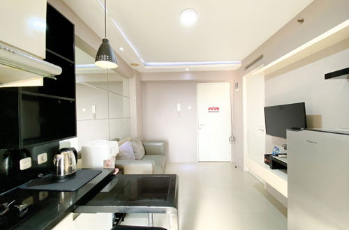Foto 18 - Good Deal And Comfort 2Br At Bassura City Apartment