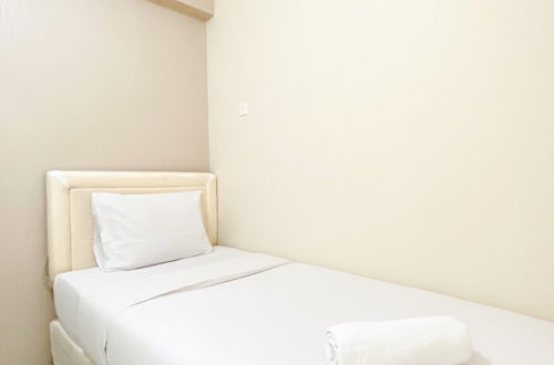 Photo 7 - Good Deal And Comfort 2Br At Bassura City Apartment