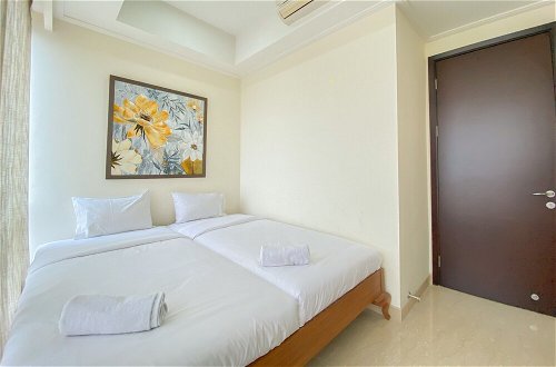 Photo 5 - Nice And Homey 2Br Apartment At Menteng Park