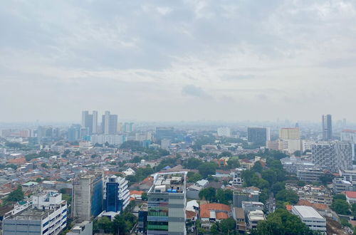 Photo 14 - Nice And Homey 2Br Apartment At Menteng Park