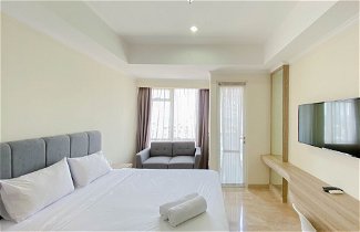 Foto 2 - Best Choice And Minimalist Studio Room Menteng Park Apartment