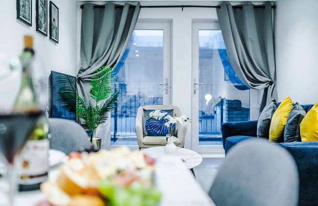Impeccable 2-bed Apartment in Salford - Foto 1