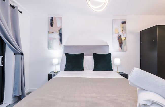 Impeccable 2-bed Apartment in Salford - Foto 5