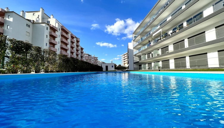 Photo 1 - Praia DA Rocha Twins 1 With Pool by Homing