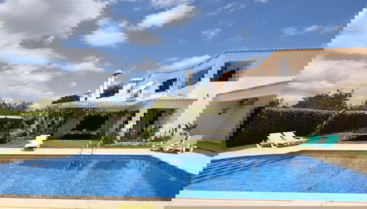 Photo 1 - Luxurious Villa With Private Swimming Pool