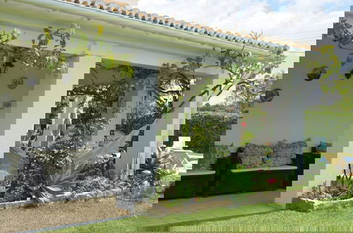 Photo 35 - Luxurious Villa With Private Swimming Pool