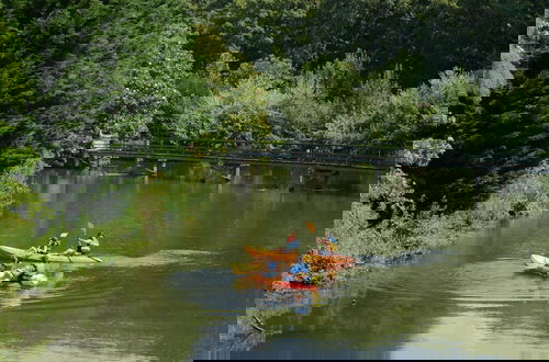 Foto 27 - Mill in Brittany by River Aulne With Kayaks