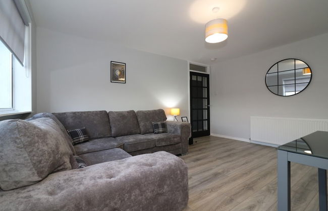 Glen Garry House - East Kilbride - Photo 29