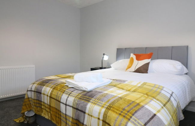 Glen Garry House - East Kilbride - Photo 8