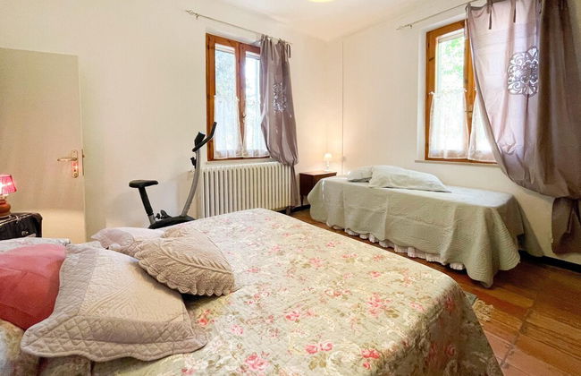Pleasant Holiday Home With Whirlpool - Foto 4