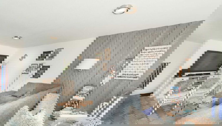 Foto 1 - Modern Furnished Apartment at the Foot of Dunes