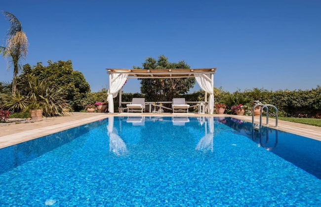 Chania Secluded Gem - Kallithea Private Pool Villa - Photo 3