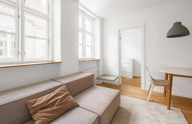 Cosy 2-bed in Great Inner City Location - Photo 1