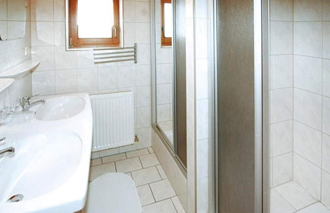 Large Holiday Home With Garden and Balcony in Otztal - Foto 13