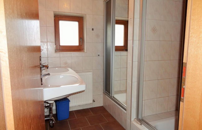 Large Holiday Home With Garden and Balcony in Otztal - Foto 14