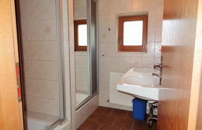 Large Holiday Home With Garden and Balcony in Otztal - Foto 12