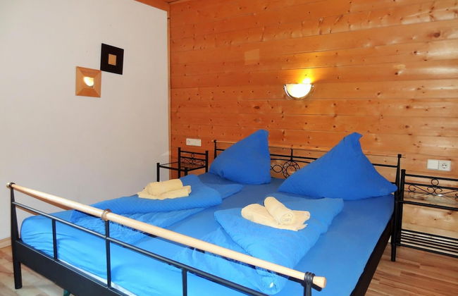 Large Holiday Home With Garden and Balcony in Otztal - Foto 4