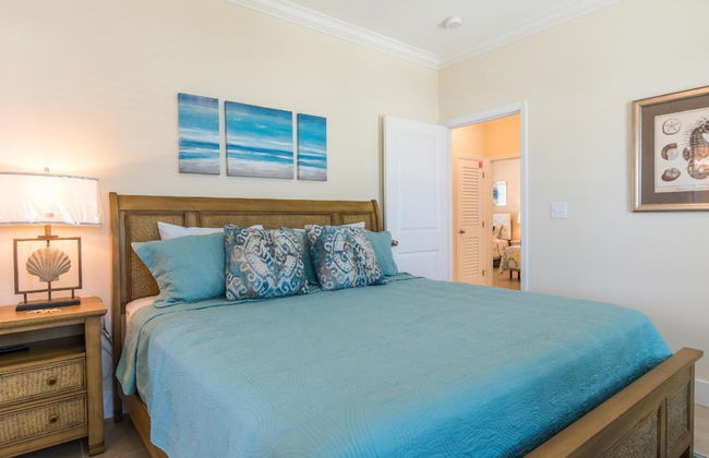 7 Waterfront 4bed 3bath Pool Home - Photo 21