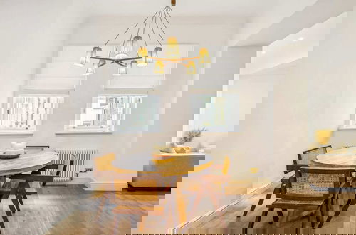 Foto 9 - Elegant Fitzrovian Apartment
