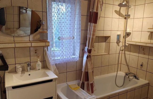 Holiday House With Swimming Pool in Morzyczyn - Foto 6